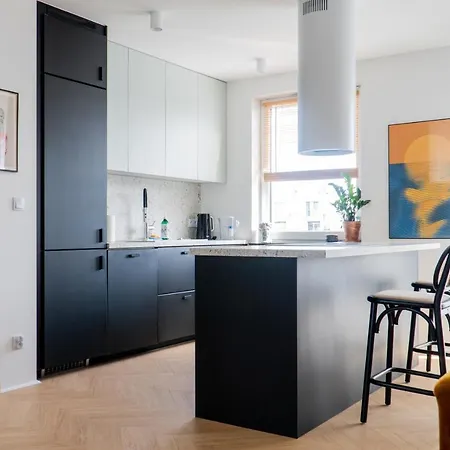 Old Town Gem Designer - Centre Location - Families - Remote Work Gdansk