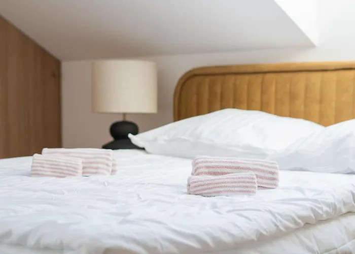 Old Town Gem Designer - Centre Location - Families - Remote Work グダニスク