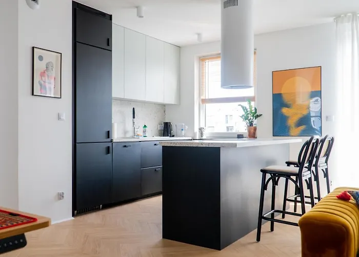 Old Town Gem Designer - Centre Location - Families - Remote Work グダニスク