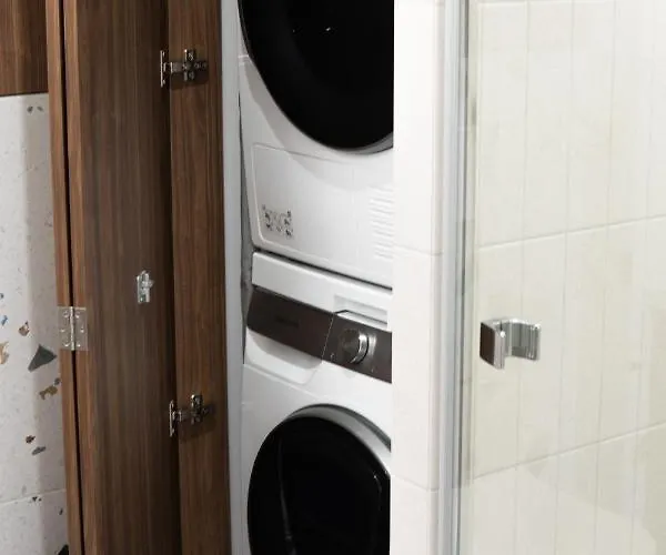 Old Town Gem Designer - Centre Location - Families - Remote Work グダニスク