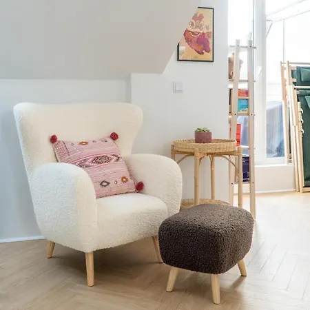 Old Town Gem Designer - Centre Location - Families - Remote Work Appartement *